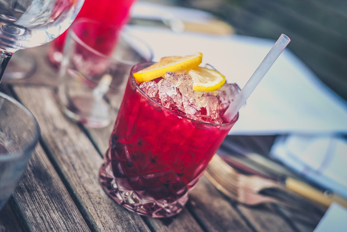 Conosci il Crovino? Il cocktail a base di vino rosso che ti farà impazzire!